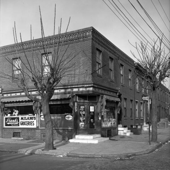 Grocery Chains and the Origins of Philadelphia’s Food Deserts ...